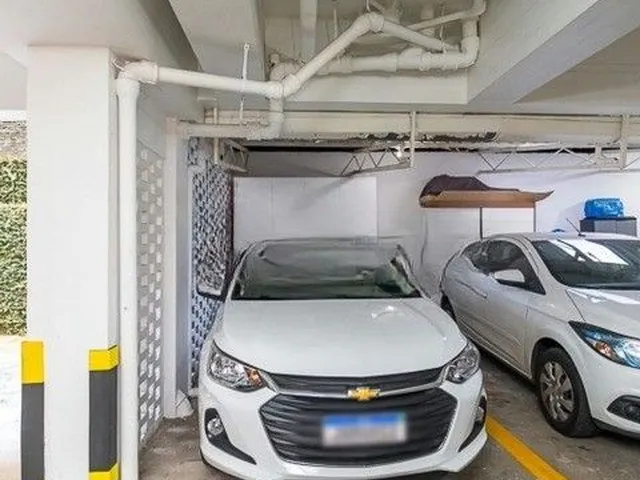 Imagem 7: Formidável apartamento com 3 dormitórios (2 deles são suíte), peças amplas e bem
