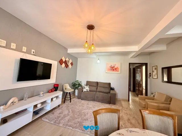 Imagem 3: Casa de 4 dormitórios e 3 vagas de garagem em Canoas