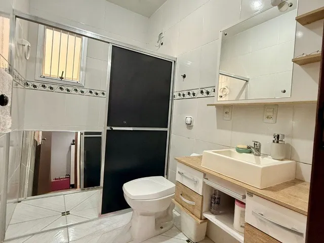 Imagem 13: Casa de 4 dormitórios e 3 vagas de garagem em Canoas
