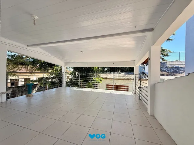 Imagem 4: Casa de 4 dormitórios e 3 vagas de garagem em Canoas