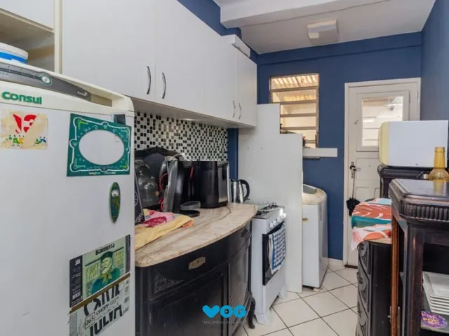 Imagem 2: Apartamento térreo com pátio, com 1 quarto, no bairro Floresta, Porto Alegre/RS