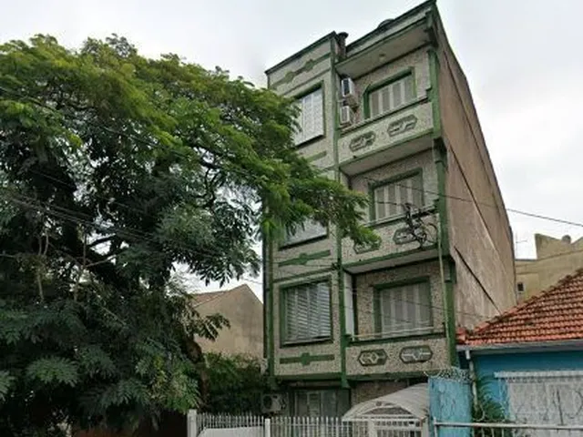 Imagem 8: Apartamento térreo com pátio, com 1 quarto, no bairro Floresta, Porto Alegre/RS