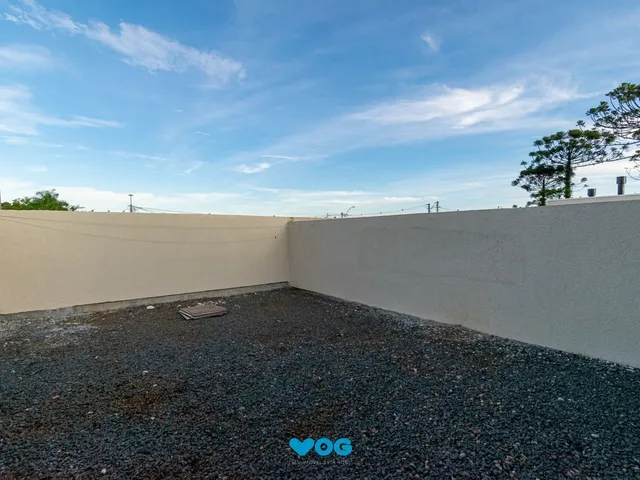 Imagem 15: Casa 2 Dormitórios no Villaggio Blu, Pátio, 2 Vagas, Semi-Nova em Cachoeirinha