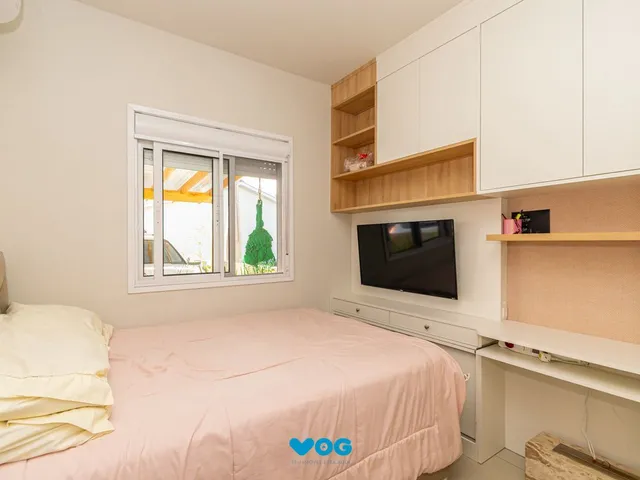Imagem 5: Casa 2 Dormitórios no Villaggio Blu, Pátio, 2 Vagas, Semi-Nova em Cachoeirinha