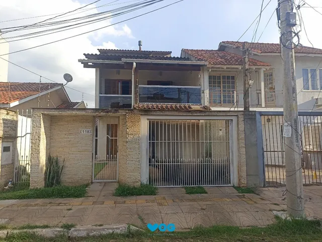 Imagem: Casa de 3 dormitórios e 2 vagas de Garagem