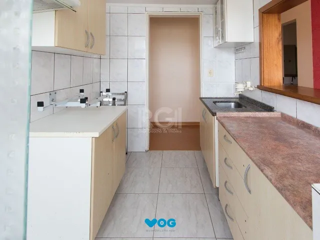 Imagem 12: Apartamento de 2 dormitórios e 1 vaga de garagem no bairro Cristal