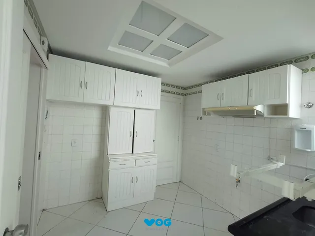 Imagem 11: Apartamento 2 dormitórios com sacada e vaga perto da PUC