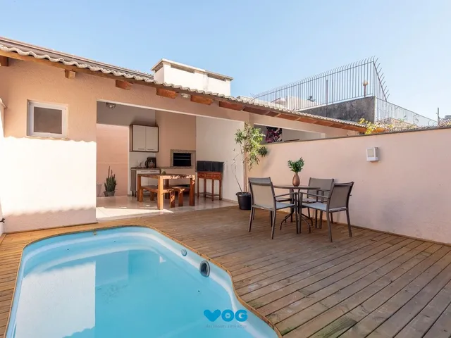 Imagem: Sobrado moderno com 3 dor, suíte, piscina