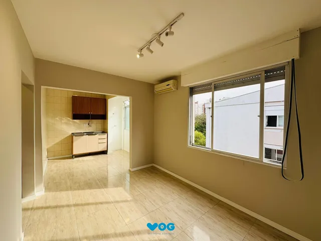 Imagem: Apartamento com 2 quartos, 47m², reformado