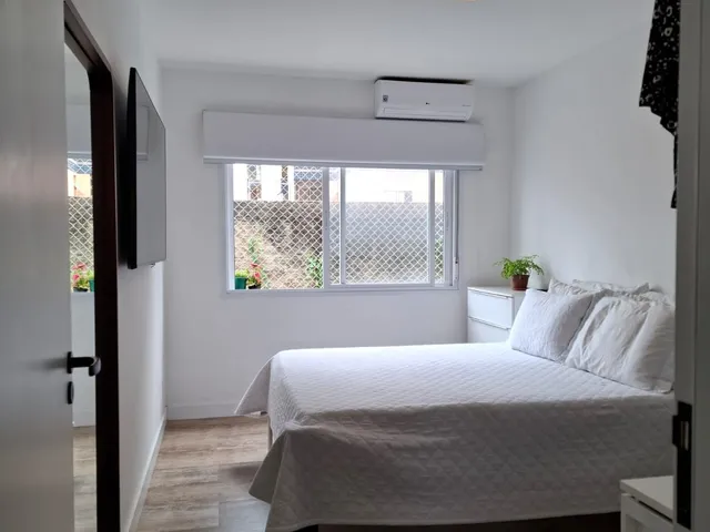 Imagem 11: Apartamento de Um Quarto com Garagem no Bairro Partenon