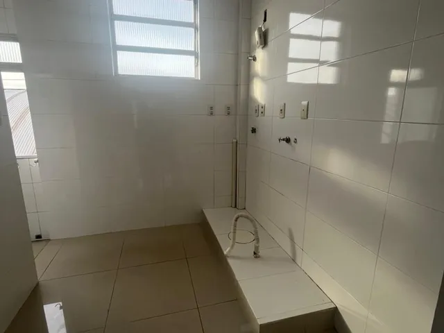 Imagem 3: Apartamento 2 Dormitórios Reformado | 44,33m² Privativos