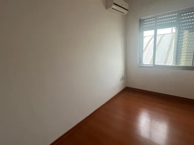 Imagem 6: Apartamento 2 Dormitórios Reformado | 44,33m² Privativos