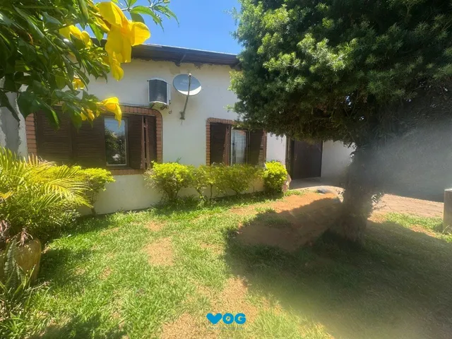 Imagem: Casa de 5 dormitórios e 4 vagas de garagem