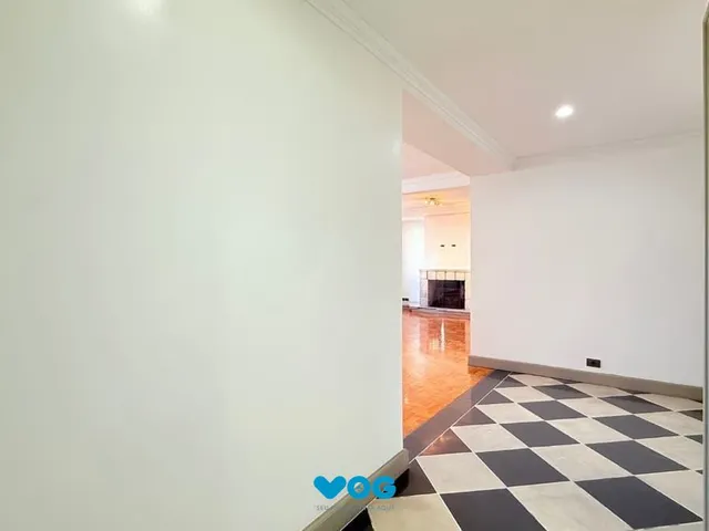 Imagem 2: Apartamento de 3 dormitórios à venda em Independência, Porto Alegre