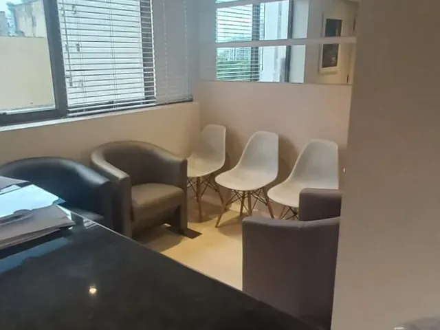 Imagem 13: Sala / Conjunto comercial a venda no bairro Moinhos de Vento em Porto Alegre