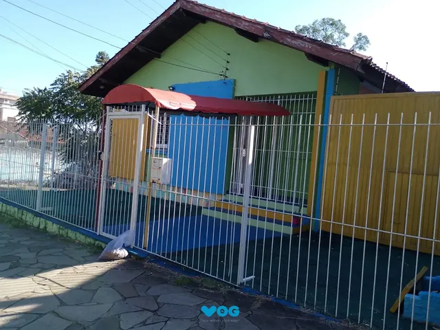 Imagem: Casa de esquina 03 dormitórios Teresópolis