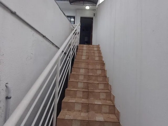 Imagem 7: Casa de 5 dormitórios, piscina e 4 vagas de garagem em Canoas