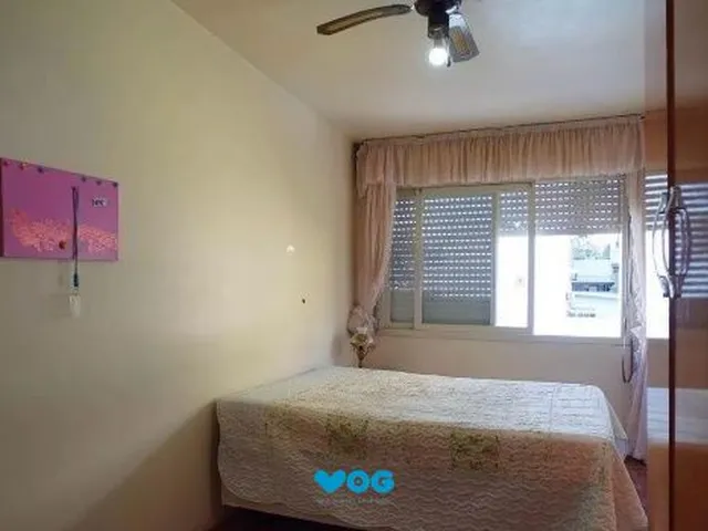 Imagem 2: Vende-se apartamento com 2 quartos, e 1 vaga – Passo da Areia