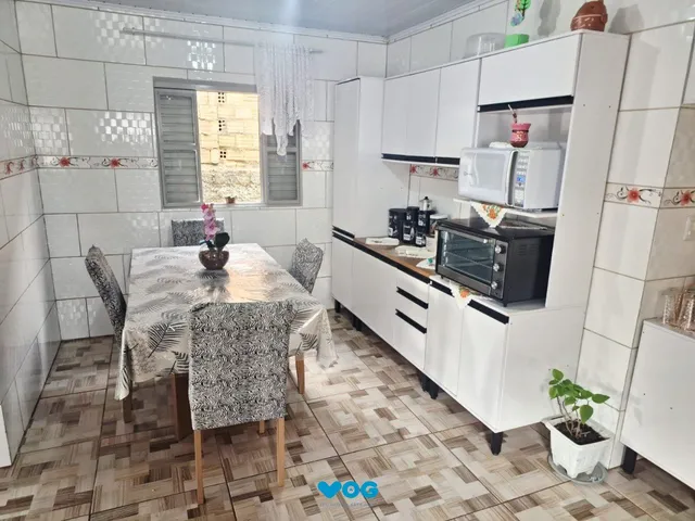 Imagem 2: Casa de 3 dormitórios e 2 vagas de garagem em Canoas