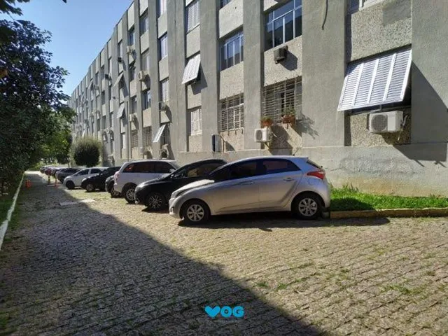Imagem 2: Apartamento no bairro Medianeira de 3 dormitórios DESOCUPADO