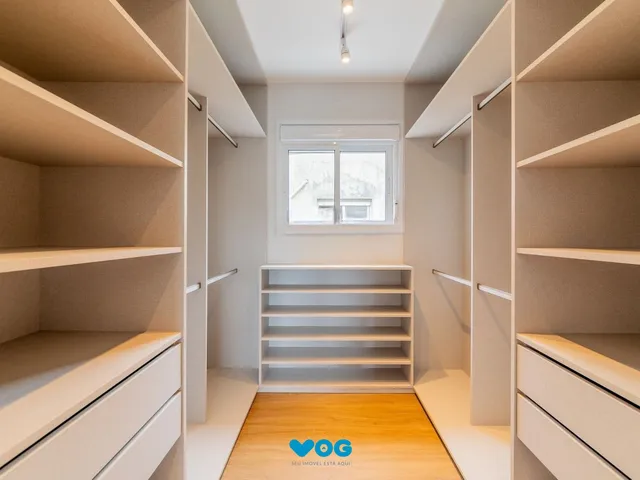 Imagem 16: Apartamento à venda em Porto Alegre – pronto para morar, totalmente reformado