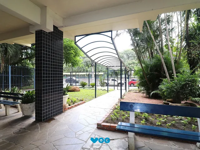 Imagem 3: Apartamento à venda no bairro Menino Deus. Localizado em frente ao Parque Marinh
