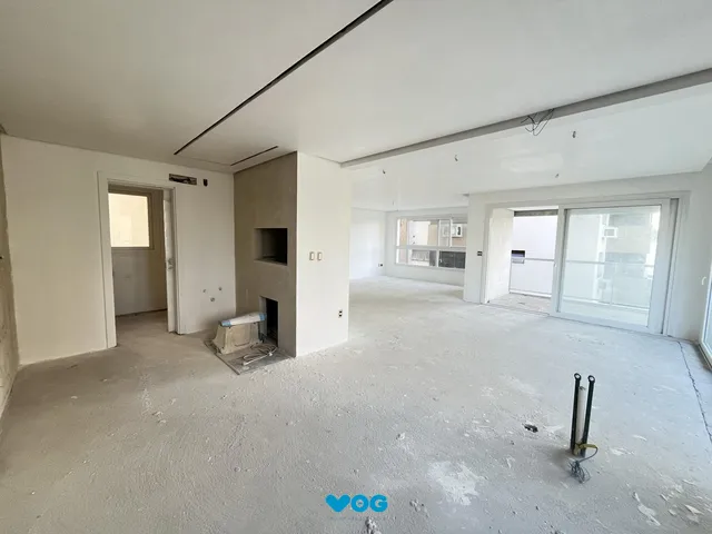 Imagem 15: Apartamento com 3 suítes no bairro São João em Porto Alegre