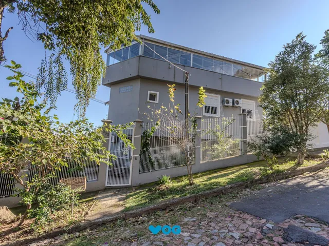 Imagem 2: Casa sobrado no Morro Santana de 2 dormitórios e 2 vagas