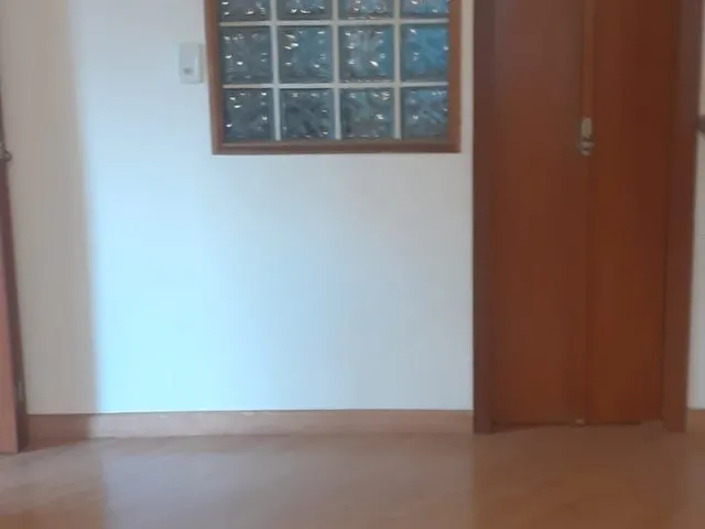 Imagem 3: Apartamento de 2 dormitorios á venda no Bairro Cristal - Porto Alegre