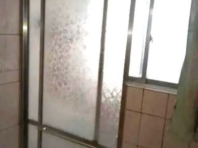 Imagem 2: Apartamento no bairro Cristal de 2 dormitórios e vaga rotativa