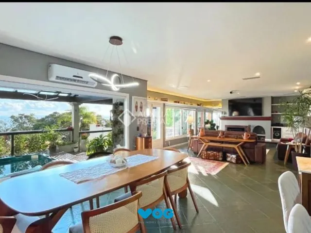 Imagem: Casa com 3 dormitórios, bairro Sétimo