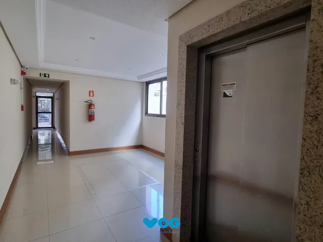 Imagem 2: Apartamento dois dormitórios mobiliado, suíte, 86,41mq privativos, uma vaga escr