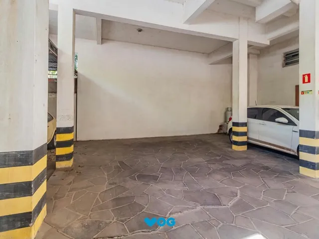 Imagem 14: Apartamento 2 dormitórios à venda Petrópolis Porto Alegre/RS