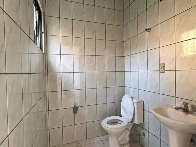 Imagem 10: PRÉDIO COMERCIAL - 214M2 DE ÁREA PRIVATIVA - BAIRRO MATO GRANDE - CANOAS/RS