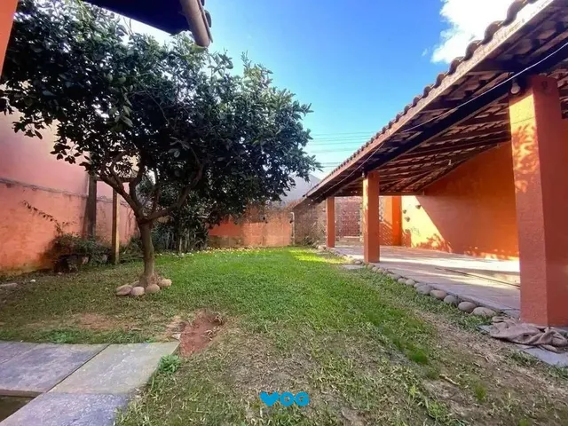 Imagem: Casa de 2 dormitórios e 2 vagas de garagem