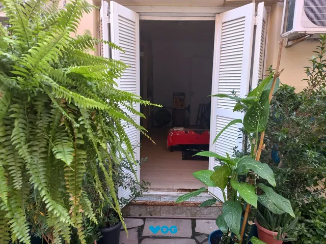 Imagem 9: EXCELENTE APARTAMENTO TÉRREO DE 2 DORMITÓRIOS, SEMIMOBILIADO, À VENDA NO BAIRRO
