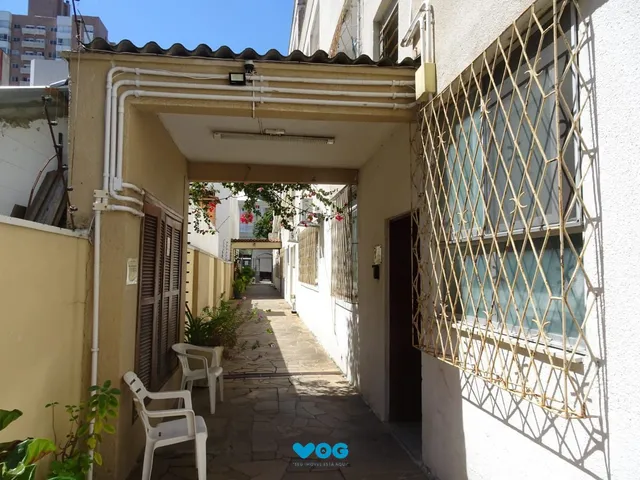 Imagem 11: EXCELENTE APARTAMENTO TÉRREO DE 2 DORMITÓRIOS, SEMIMOBILIADO, À VENDA NO BAIRRO