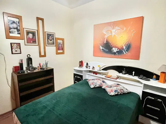 Imagem 6: Apto térreo de 03 dorm, sala, banho, cozinha, reformado, com vaga de garagem