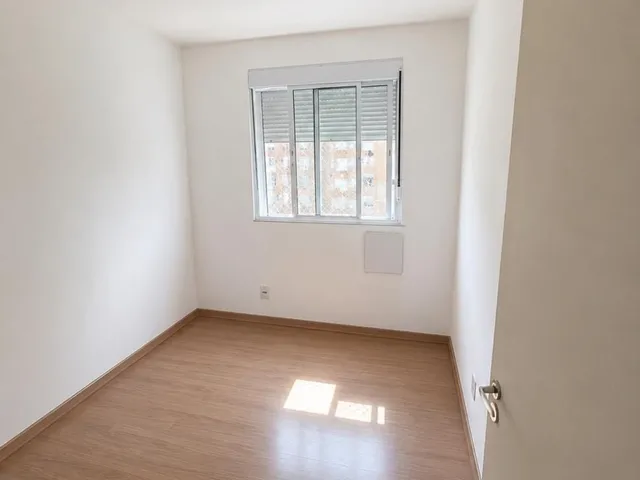 Imagem 3: Apartamento-03 dormitorios-tristeza