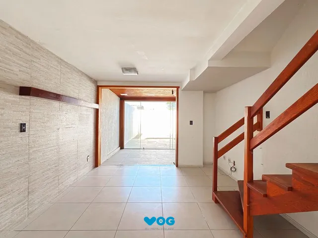 Imagem 7: Casa 3 dormitórios à venda Guarujá Porto Alegre/RS
