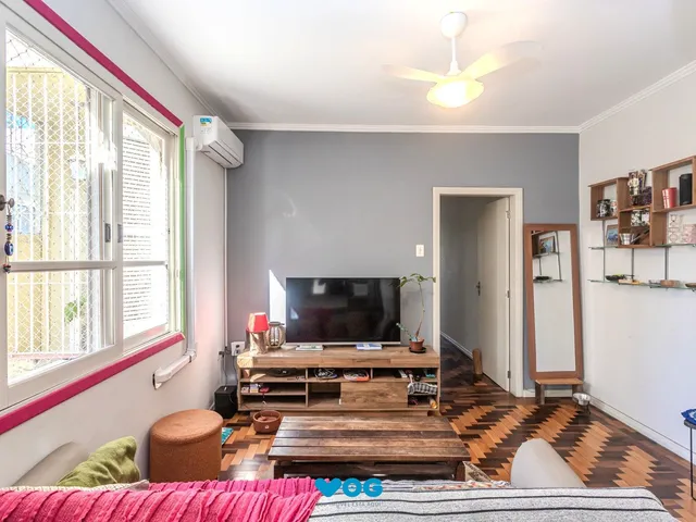Imagem 8: Apartamento no bairro Petrópolis de 3 dormitórios REFORMADO