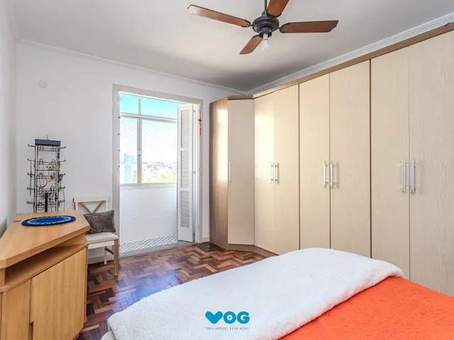 Imagem 5: Apartamento no bairro Petrópolis de 3 dormitórios REFORMADO