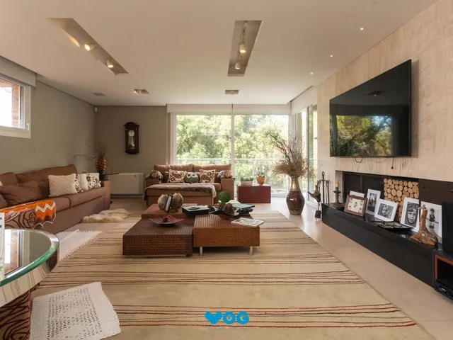 Imagem 16: Casa no Reserva do Arvoredo com 436m2