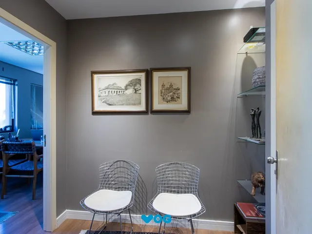 Imagem: Sala Comercial Duplex à Venda no Bairro
