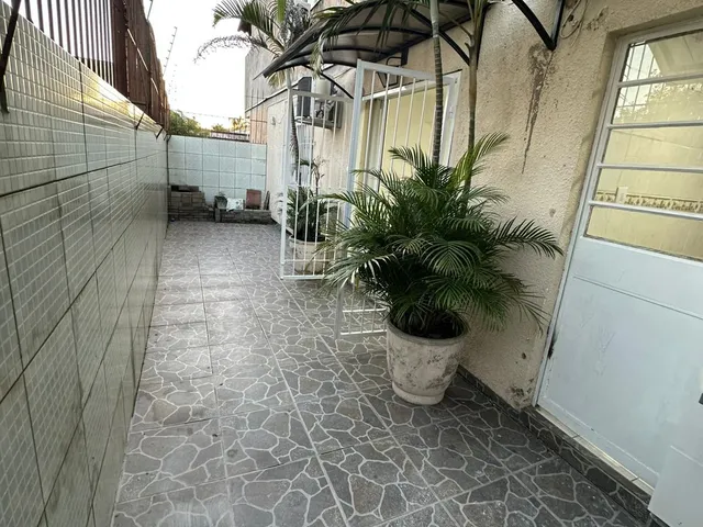 Imagem 11: Apartamento com 3 Quartos, térreo com pátio privativo, 1 vaga coberta à Venda, 8