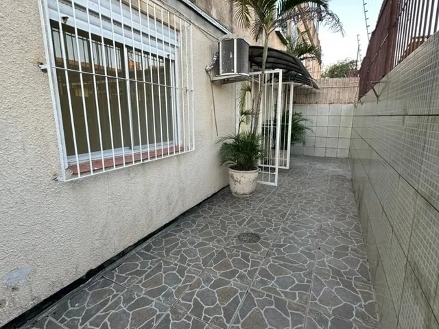 Imagem 15: Apartamento com 3 Quartos, térreo com pátio privativo, 1 vaga coberta à Venda, 8