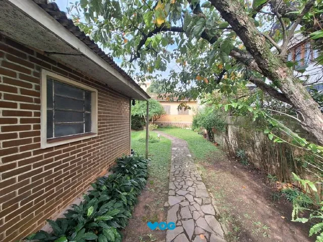 Imagem: Casa com Terreno de 213M² na Azenha em