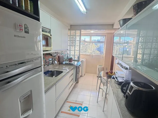 Imagem: Apartamento-02 Dormitorios -01 vaga - Bairro
