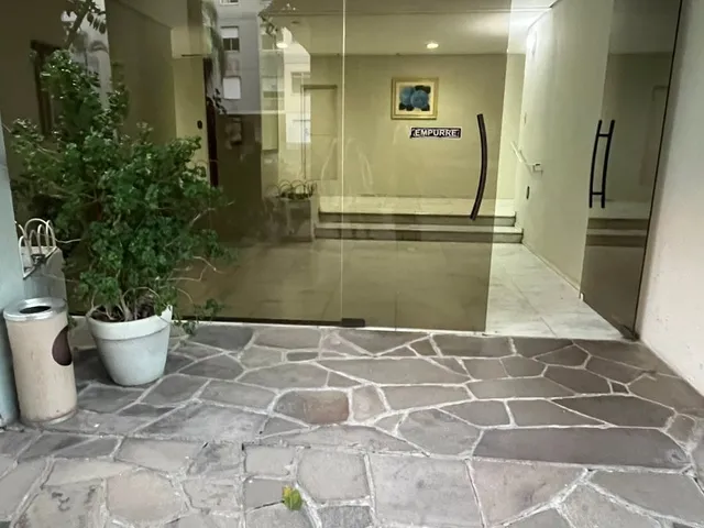 Imagem 2: Apartamento 2 Dormitórios com 61,50m² em Condomínio com Lazer Completo e Rua Tra
