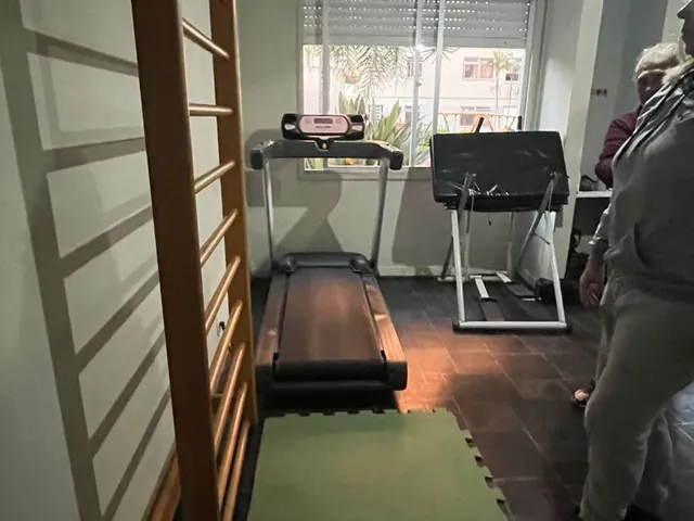 Imagem 16: Apartamento 2 Dormitórios com 61,50m² em Condomínio com Lazer Completo e Rua Tra